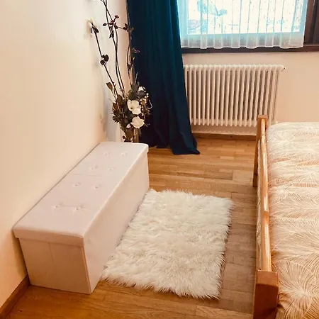 El Feudo Apartment *